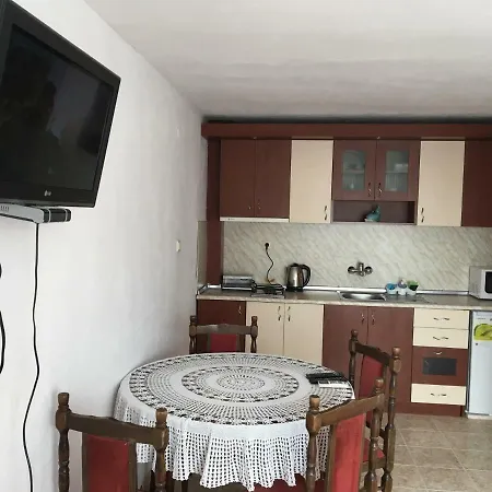 Apartment Iankovi Aheloy